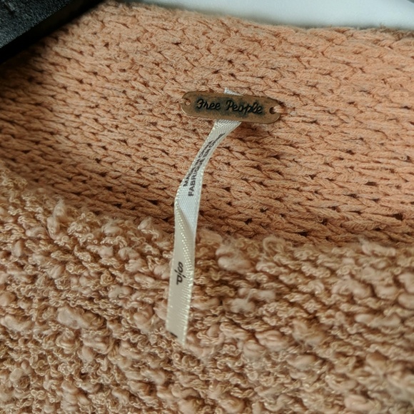 Free people cuddle up pullover - Picture 4 of 5